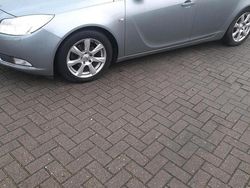 Grau Gebraucht 2012 Opel Insignia Limousine | 5.300 € (Fairer Preis)