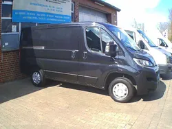 Lackierung grau graphito Gebraucht 2022 Citroën Jumper Van / Kleinbus | 19.590 € (Superpreis)