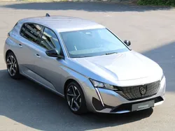 Grau Gebraucht 2023 Peugeot 308 Allure Limousine | 19.990 € (Fairer Preis)