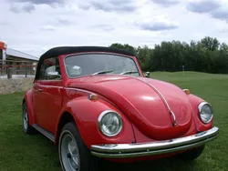 Rot Gebraucht 1972 VW Käfer Cabrio | 40.000 €