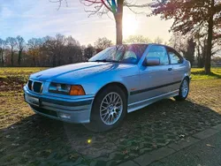 Silber Gebraucht 1998 BMW 323 Compact Sport Line Kleinwagen | 7.999 € (Etwas zu teuer)