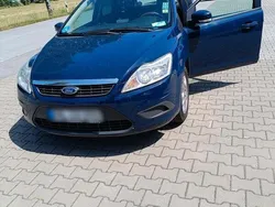 Blau Gebraucht 2009 Ford Focus Limousine | 950 € (Superpreis)