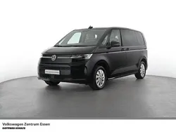 Deep black perleffekt Gebraucht 2024 VW T7 R Van | 58.960 € (Fairer Preis)