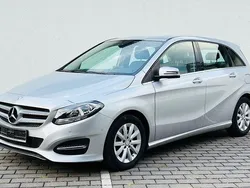 Silber Gebraucht 2015 Mercedes B200 Van / Kleinbus | 15.890 € (Guter Preis)