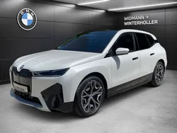 Weiß Gebraucht 2022 BMW iX Sport Line SUV | 52.780 € (Guter Preis)