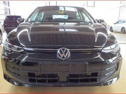 Schwarz Gebraucht 2024 VW Golf VIII Limousine | 22.490 € (Guter Preis)