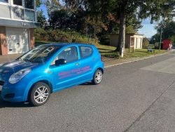 Blau Gebraucht 2013 Suzuki Alto Basic Kleinwagen | 5.000 € (Teuer)