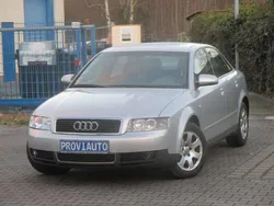 Silber Gebraucht 2001 Audi A4 Limousine | 1.000 € (Superpreis)