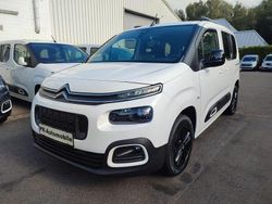 Weiß Gebraucht 2022 Citroën Berlingo Van / Kleinbus | 24.990 € (Etwas zu teuer)