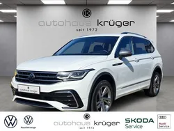Weiß Gebraucht 2022 VW Tiguan Allspace R-line SUV | 26.450 € (Etwas zu teuer)