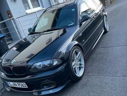 Schwarz Gebraucht 2001 BMW 320 Performance Kombi | 6.500 €