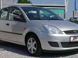 Polarsilber Gebraucht 2005 Ford Fiesta SE Kleinwagen | 2.490 €