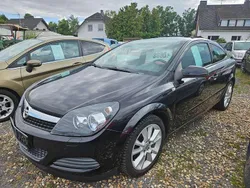 Saphirschwarz/black sapphire Gebraucht 2008 Opel Astra Catch Me Coupé | 3.990 € (Etwas zu teuer)