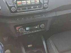 Grün Gebraucht 2015 Skoda Fabia Ambition Limousine | 6.599 € (Guter Preis)