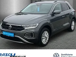 Grau Gebraucht 2024 VW T-Roc Life SUV | 23.830 € (Fairer Preis)