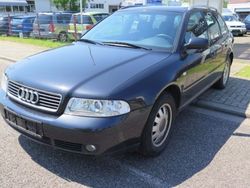 Schwarz metallic Gebraucht 2001 Audi A4 Kombi | 4.999 € (Teuer)