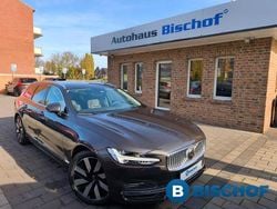 Grau Gebraucht 2025 Volvo V90 Plus Kombi | 49.990 € (Etwas zu teuer)