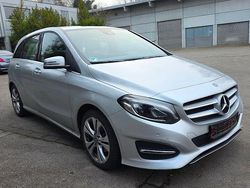 Silber Gebraucht 2017 Mercedes B200 Edition Van / Kleinbus | 18.990 € (Fairer Preis)