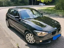 Schwarz Gebraucht 2015 BMW 116 Kleinwagen | 9.000 € (Fairer Preis)