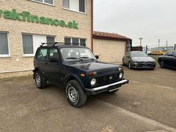 Gebraucht 2015 Lada Urban SUV | 3.900 € (Superpreis)