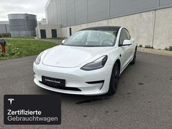 Weiß Gebraucht 2021 Tesla Model 3 RWD Limousine | 25.400 € (Fairer Preis)