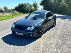 Schwarz Gebraucht 2002 Mercedes 320 Coupé | 2.500 €