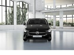 Schwarz Gebraucht 2023 Mercedes B180 Progressive Van / Kleinbus | 30.544 € (Fairer Preis)
