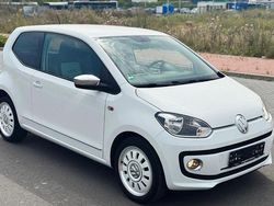Weiß Gebraucht 2012 VW up! Edition Kleinwagen | 3.999 € (Etwas zu teuer)