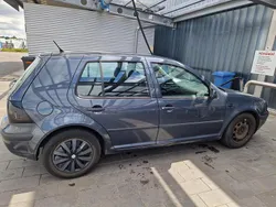 Grau Gebraucht 2000 VW Golf IV Kombi | 2.000 €