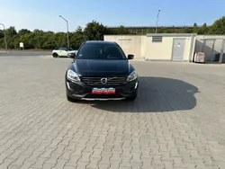 Schwarz Gebraucht 2015 Volvo XC60 Business Edition SUV | 17.990 € (Fairer Preis)
