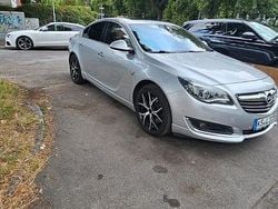 Silber Gebraucht 2015 Opel Insignia Business Edition Limousine | 10.399 € (Fairer Preis)