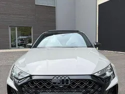 Grau Neu 2025 Audi RS3 Sport Kleinwagen | 78.540 € (Etwas zu teuer)
