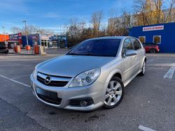 Silber Gebraucht 2006 Opel Signum Sport Kleinwagen | 2.750 € (Fairer Preis)