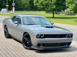Grau Gebraucht 2019 Dodge Challenger Coupé | 43.000 € (Teuer)