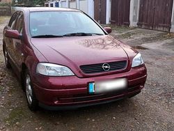 Rot Gebraucht 1999 Opel Astra Limousine | 1.299 € (Fairer Preis)