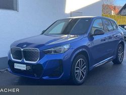 M portimao blau metallic Gebraucht 2023 BMW iX1 Shadowline SUV | 39.990 € (Fairer Preis)