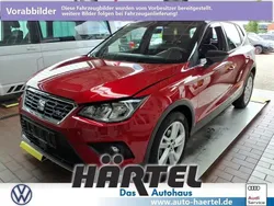 Desire rot (red), metallic Gebraucht 2018 Seat Arona FR SUV | 16.500 € (Fairer Preis)