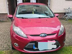 Violet Gebraucht 2010 Ford Fiesta Kleinwagen | 1.650 €