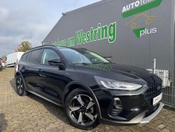 Schwarz Gebraucht 2024 Ford Focus Active Limousine | 23.999 € (Guter Preis)