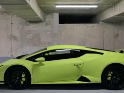 Grün Gebraucht 2024 Lamborghini Huracán | 314.000 €