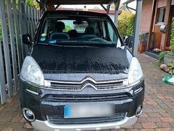 Schwarz Gebraucht 2015 Citroën Berlingo Van / Kleinbus | 7.950 € (Guter Preis)