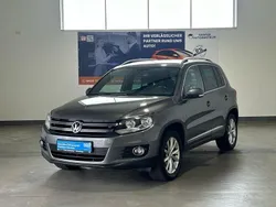 Grau Gebraucht 2015 VW Tiguan LOUNGE SUV | 15.450 € (Fairer Preis)