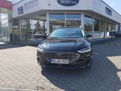 Obsidianschwarz metallic Gebraucht 2023 Ford Focus Titanium Kombi | 21.990 € (Fairer Preis)