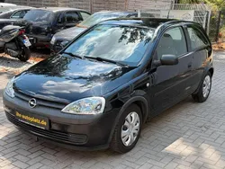 Schwarz Gebraucht 2001 Opel Corsa Kleinwagen | 350 € (Superpreis)