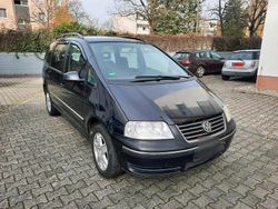 Blau Gebraucht 2005 VW Sharan Van / Kleinbus | 3.499 €