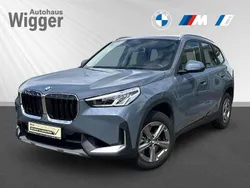 Storm bay metallic Gebraucht 2024 BMW X1 Sport Line SUV | 44.400 € (Fairer Preis)