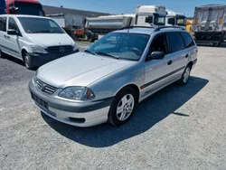 Silber Gebraucht 2002 Toyota Avensis Kombi | 1.799 € (Fairer Preis)