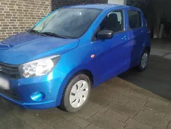 Blau Gebraucht 2016 Suzuki Celerio Kleinwagen | 6.500 € (Fairer Preis)