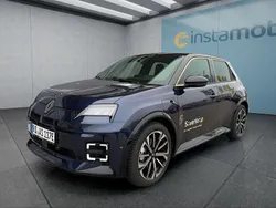 Schwarz Gebraucht 2024 Renault R5 Iconic Kleinwagen | 32.699 € (Guter Preis)
