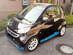 Schwarz Gebraucht 2014 Smart ForTwo Cabrio Passion Cabrio | 6.540 € (Fairer Preis)